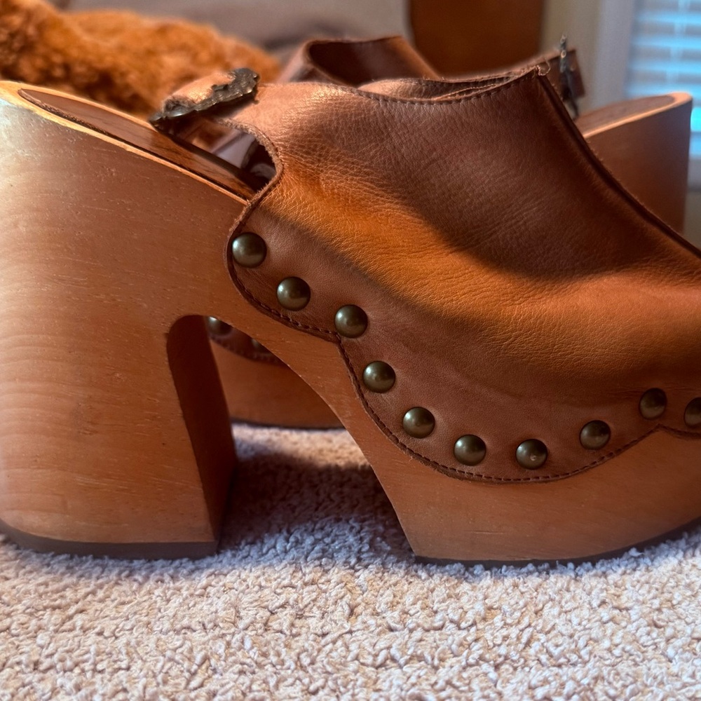 Free People Tan Leather Studded Mules